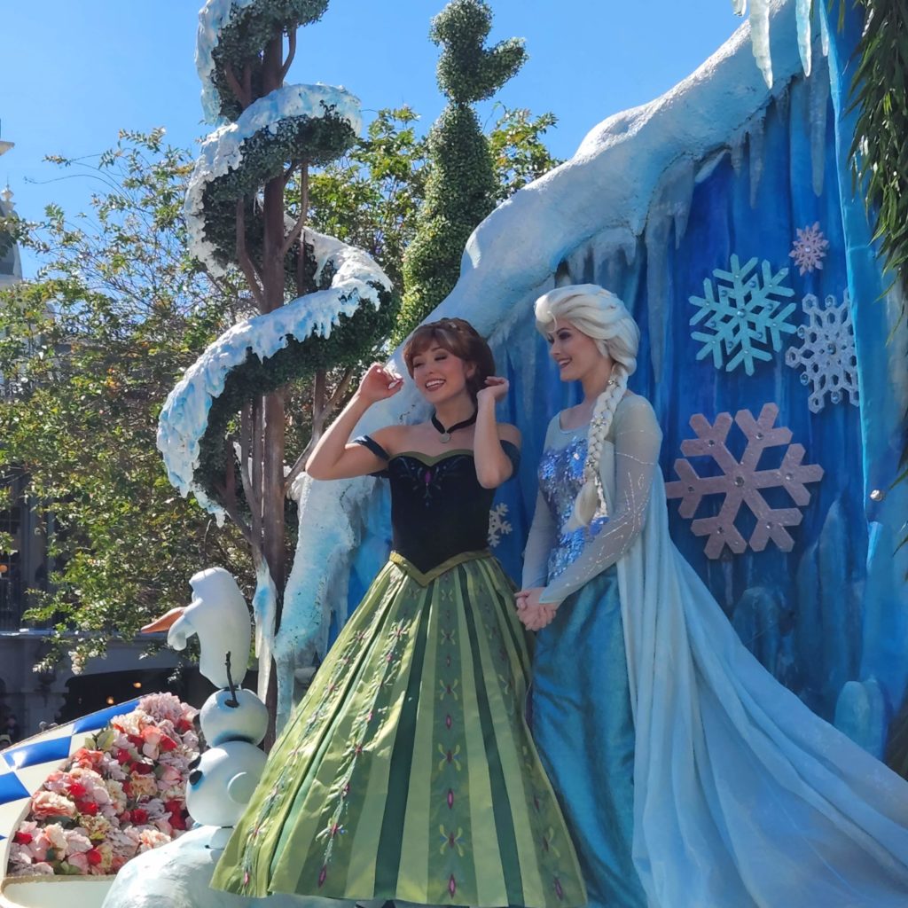 Anna and Else from Festival of Fantasy Parade